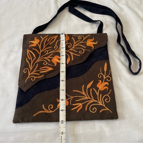 Boho Crossbody Handbag Suede-Feel Embroidered Navy & Orange Floral - Picture 7 of 8